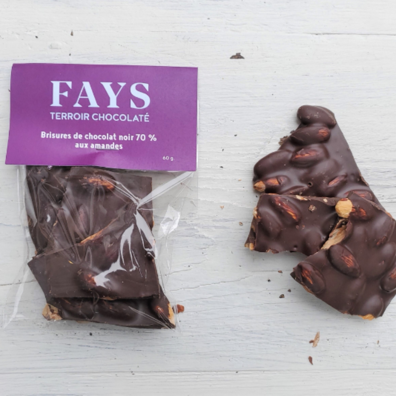 Brisures de chocolat noir amandes