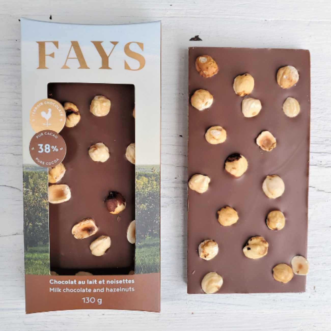 Tablette chocolat lait et noisettes