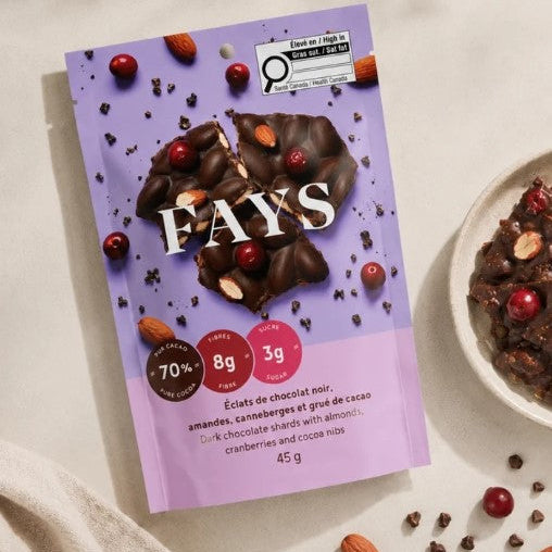 Éclats amandes, canneberges et grué de cacao