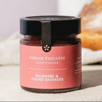 Rhubarbe et fleurs sauvages
