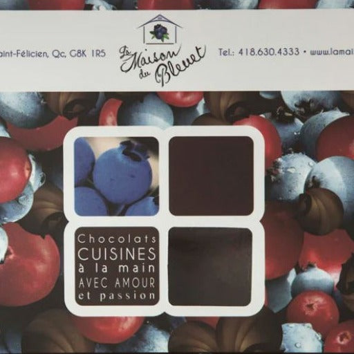 Bleuets et canneberges enrobés de chocolat noir